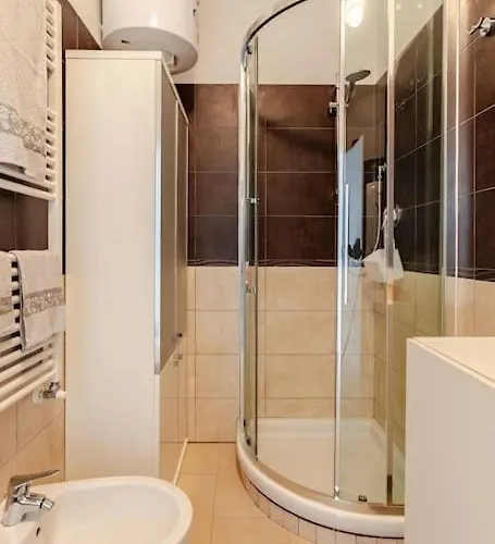 Appartement Bright & Cozy, Easy To Reach In