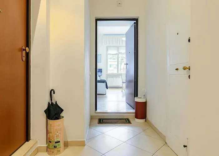 Bright & Cozy, Easy To Reach In Appartement *